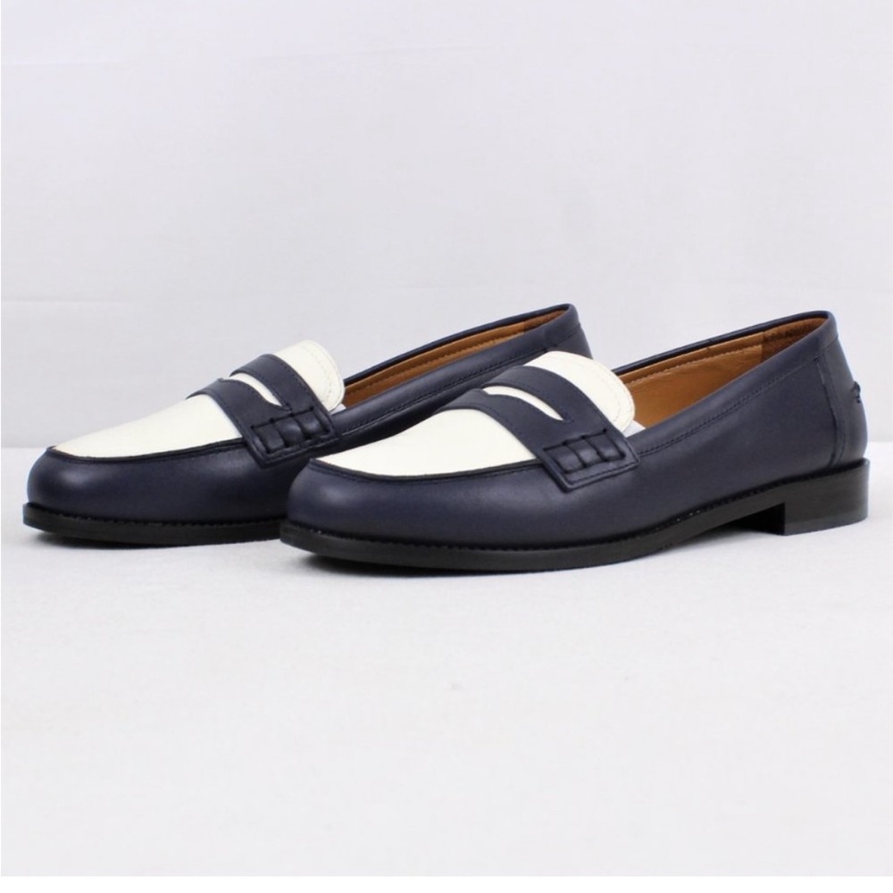 Navy Blue White Sezane Andrea Loafers in Size 38 (7.5)